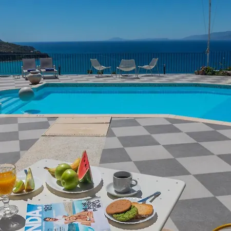 Garbis & 4* Lourdata (Kefalonia)