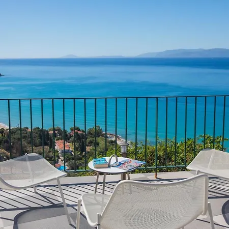 Garbis & 4* Lourdata (Kefalonia)