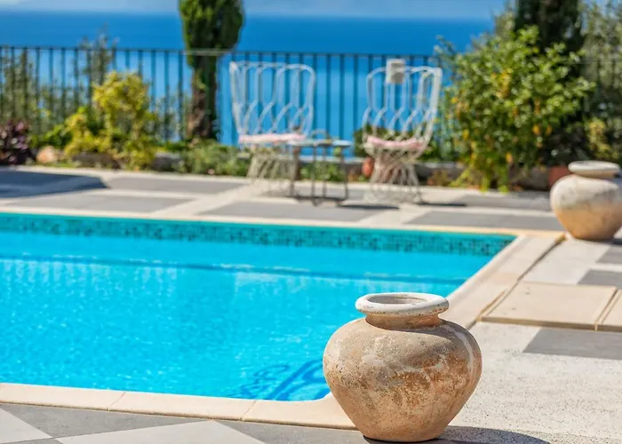 Garbis & Lourdata (Kefalonia)