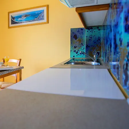 شقة فندقية Garbis & 4*