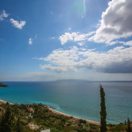 Garbis & 4* Lourdata (Kefalonia)