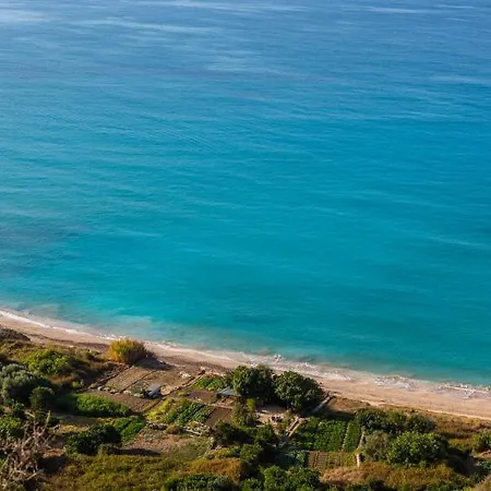 Garbis & 2* Lourdata (Kefalonia)