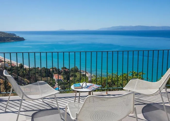 Garbis & 4* Lourdata (Kefalonia)